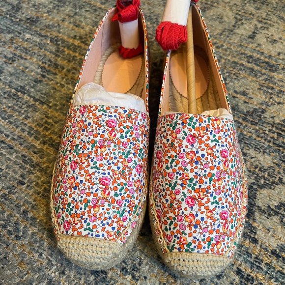 J. Crew Liberty Print Espadrilles - Size 6.5 NWT - Picture 3 of 7